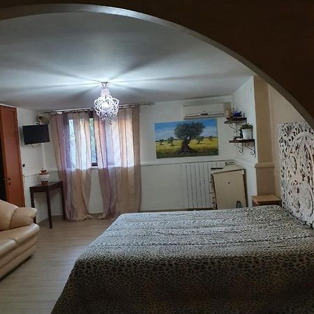 Bed And Breakfast Da "Cenzino" Crispiano Dış mekan fotoğraf