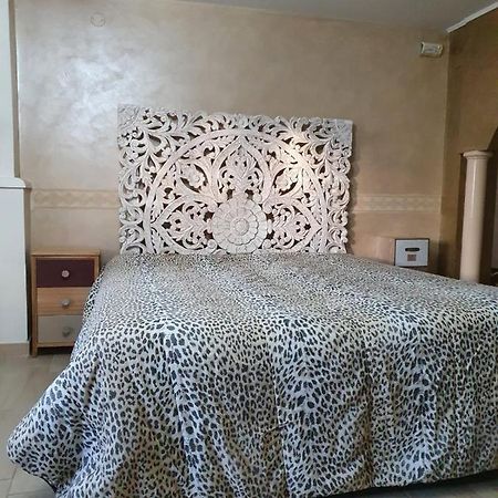 Bed And Breakfast Da "Cenzino" Crispiano Dış mekan fotoğraf